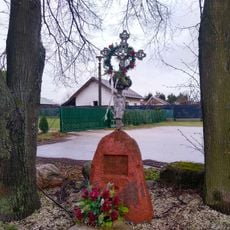 Wayside crucifix in Kosowy