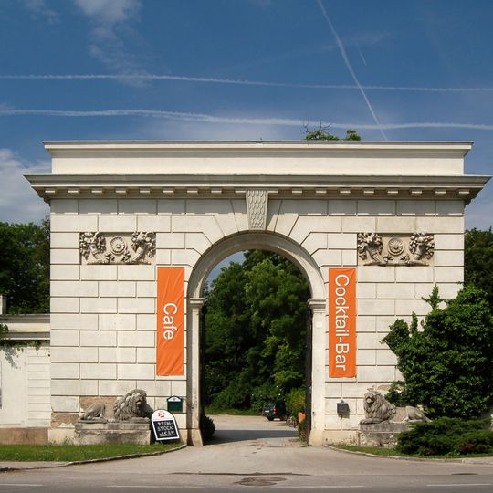 Löwentor Günselsdorf