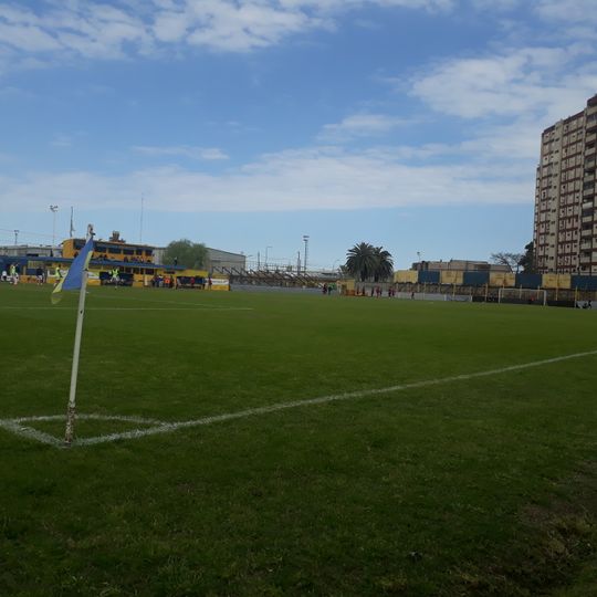 Estadio de Los Inmigrantes
