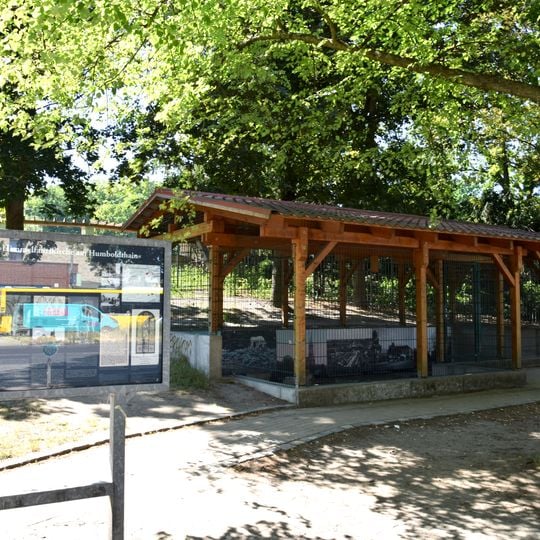 Archaeological window on the Himmelfahrtkirche am Humboldthain