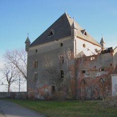 Lisie Kąty Castle