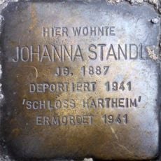 Johanna Standl