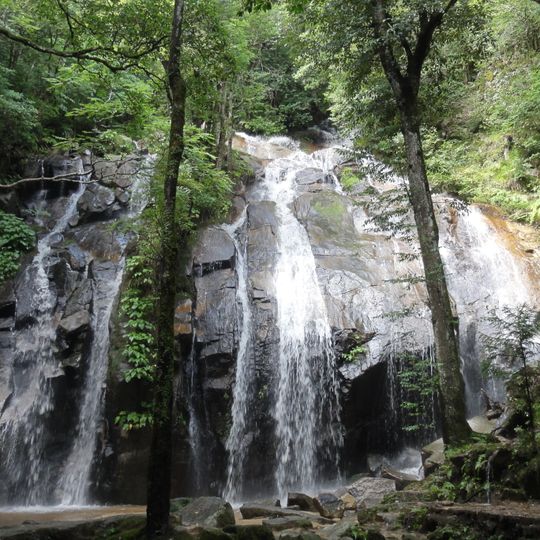 Kanabiki Falls