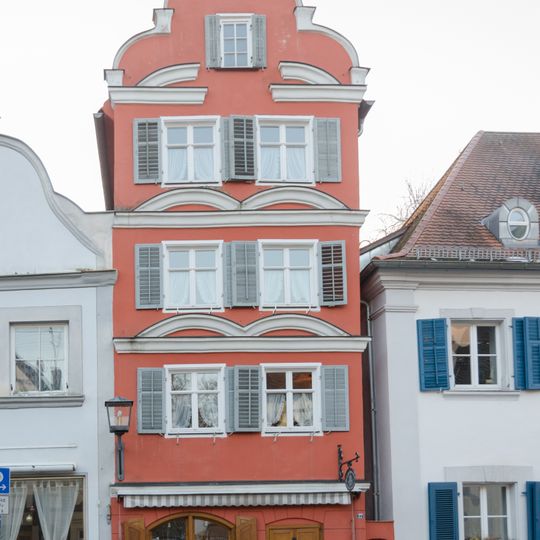 Wohn- und Geschäftshaus