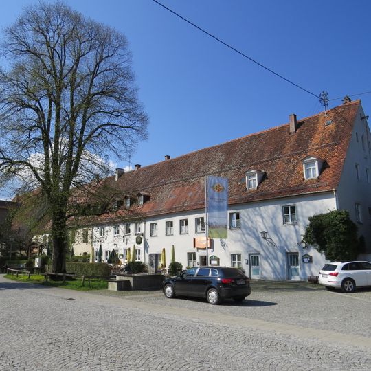 Ehemaliger Marstall und Werkstätten des Klosters''Haus''