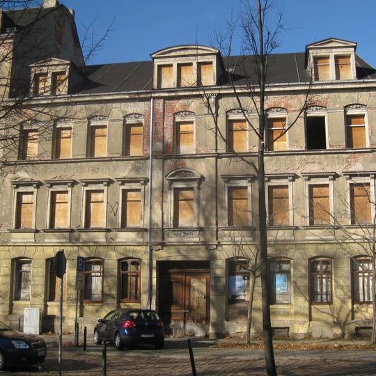 Mietshaus in geschlossener Bebauung Zöllnerplatz 14