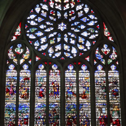 North rose window of Cathédrale Saint-Étienne d'Auxerre