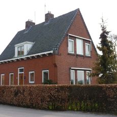 Dienstwoning voor de tweede machinist in een stijl verwant aan de Delftse School