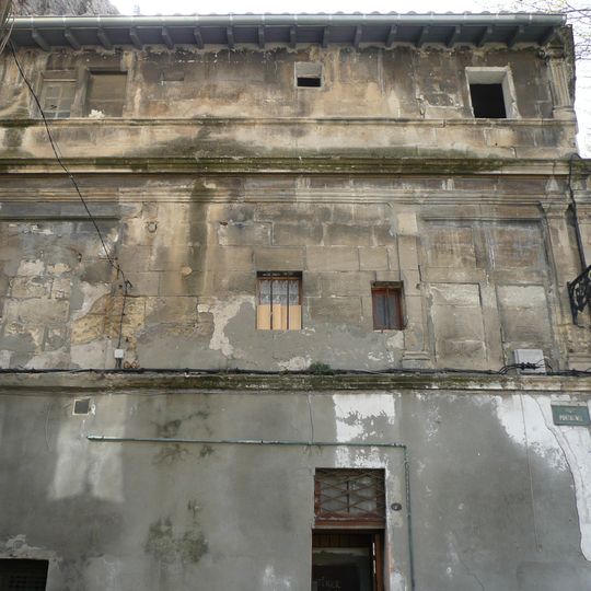 Immeuble, 2 rue Portagnel, place Voltaire, 27 rue Tardieu