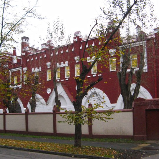 2-я Боевская улица 8