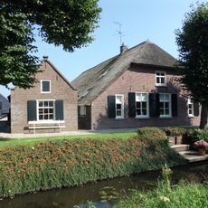 Langbroekerdijk B 16, Overlangbroek