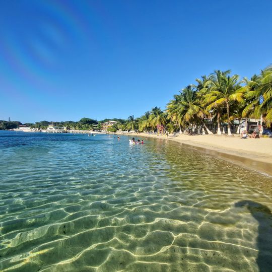 Playa Bahía Media Luna