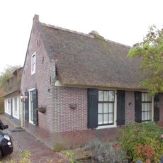 Oud-Loosdrechtsedijk 111, Loosdrecht