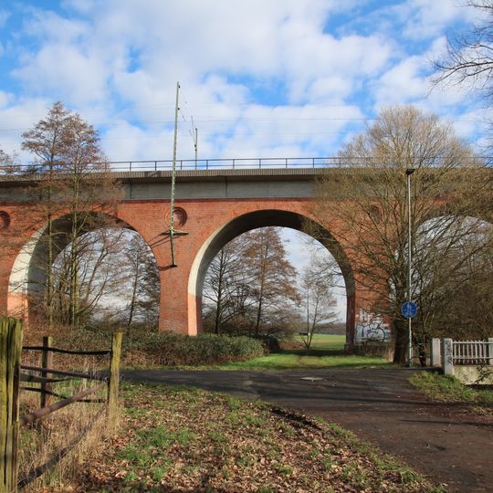 Eisenbahnbrücke
