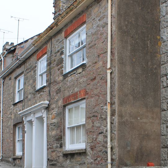 19 And 21, New Street