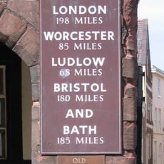 Milestone, Northgate Street; on wall fronting "The Pied Bull" PH