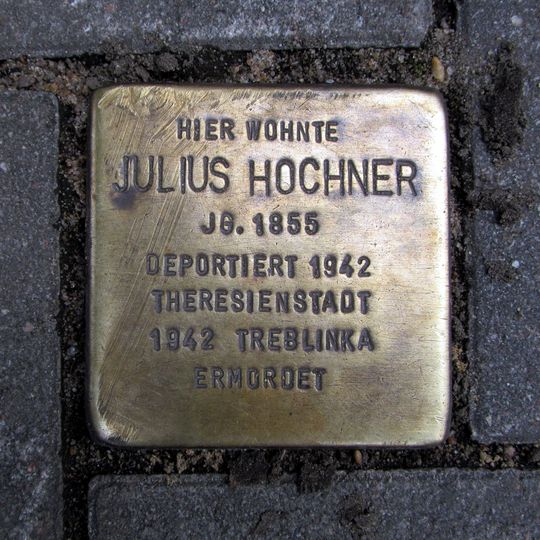 Stolperstein dedicated to Julius Hochner