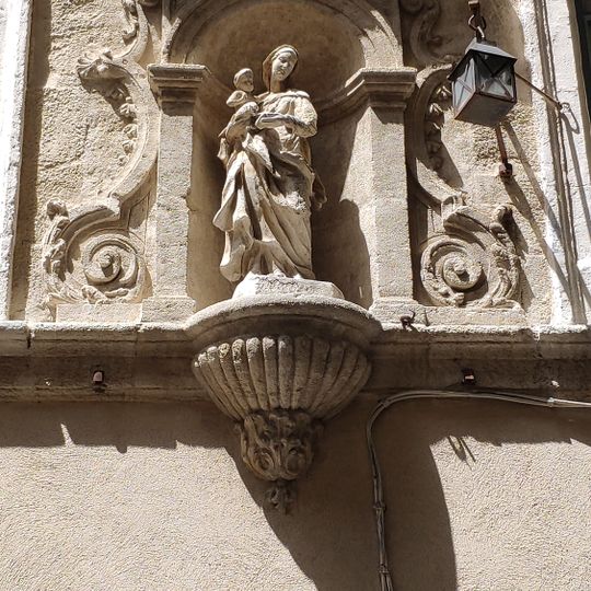 Vierge à l’enfant