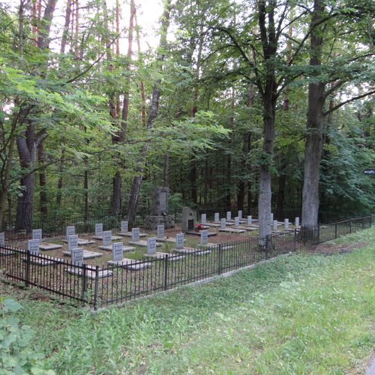 Cmentarz wojenny w Banachach