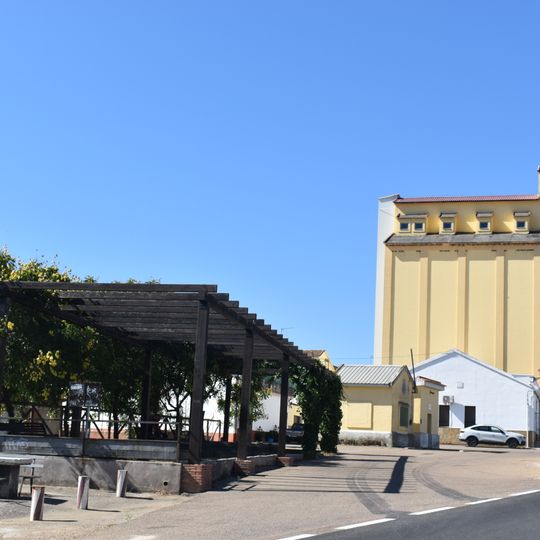 Silo de Alía