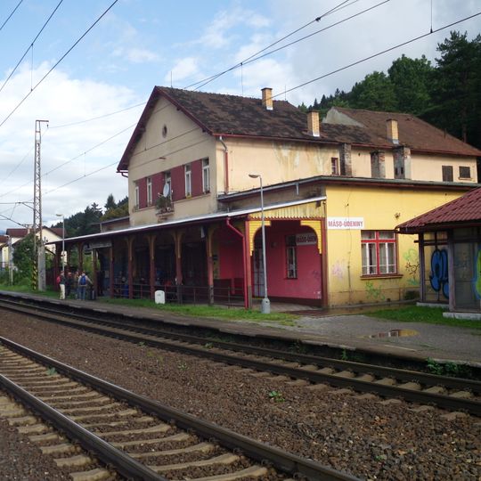 Ružomberok-Rybárpole railway station