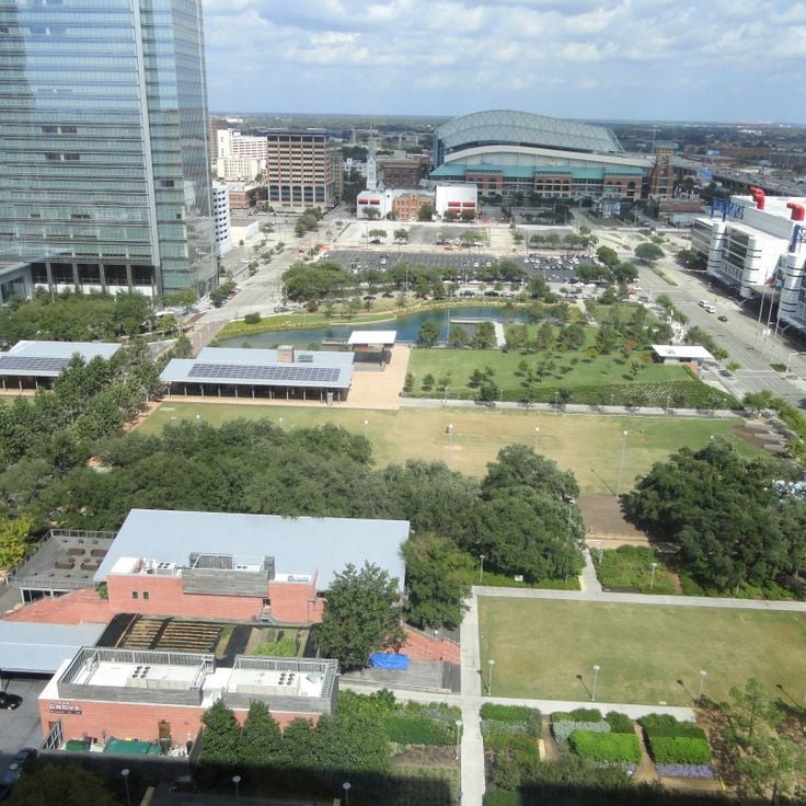 Discovery Green