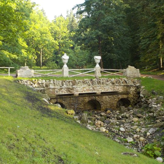 Ruin Cascade, Pavlovsk