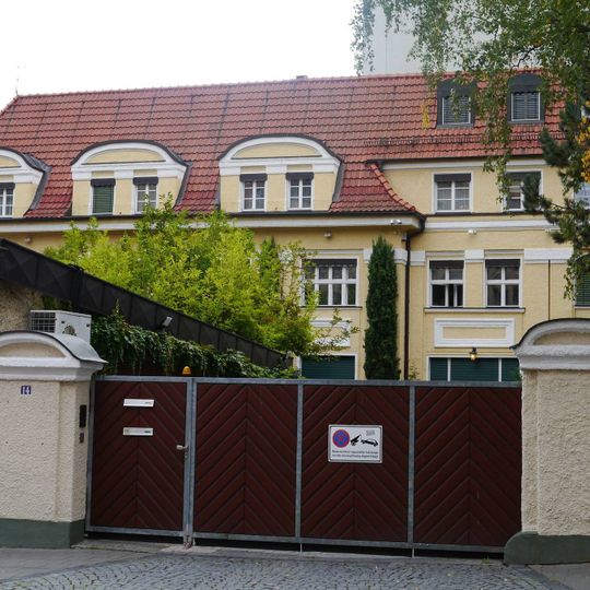 Geschäftshaus in Hoflage