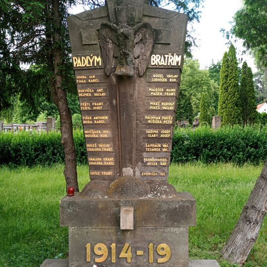 Pomnník padlým v Řepích