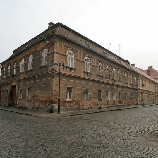 Městský dům Zmítkova 19