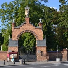 Brama cmentarza na ul. Janowskiej, Biała Podlaska