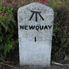 Milestone Outside No.34 Henver Road
