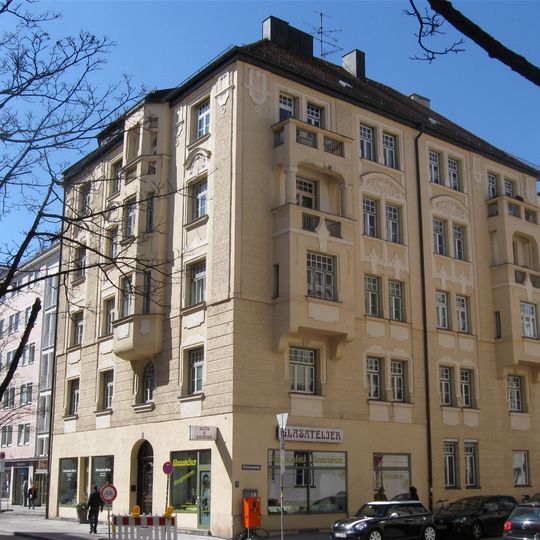 Mietshaus in Ecklage