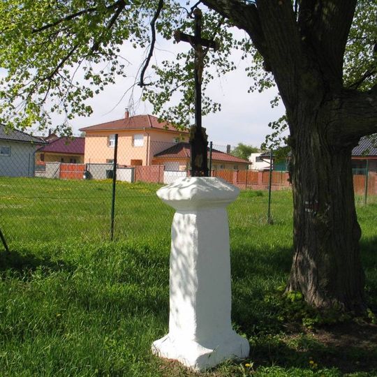 Pamětní kříž v Hřebči