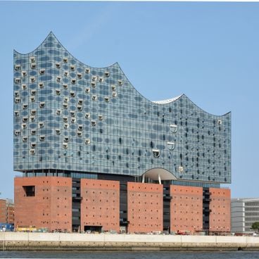 Hamburg must-see places and unusual visits