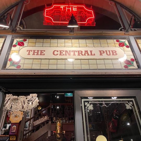 The Central Pub