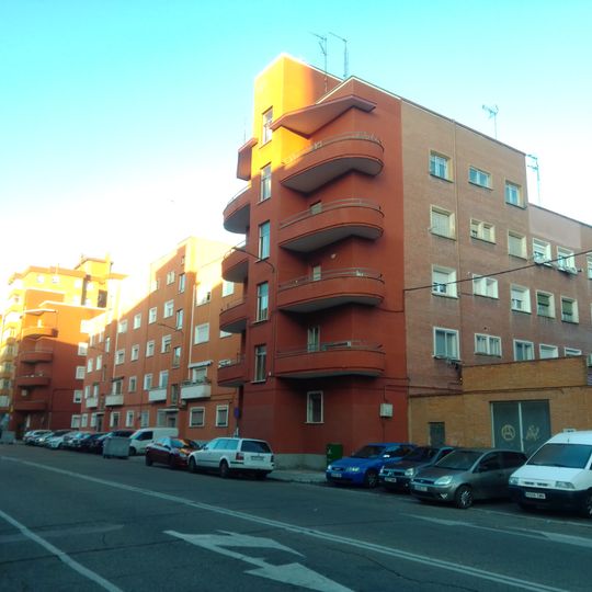 Viviendas de la Obra del Hogar Nacional Sindicalista