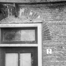 Van der Stratenweg 2, Nes