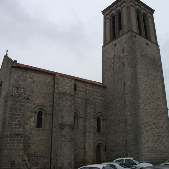 Église Sainte-Croix de Parthenay
