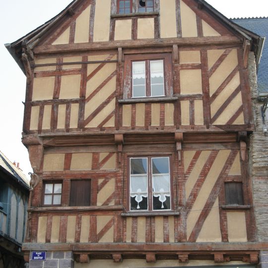 Maison du Pélican, Malestroit