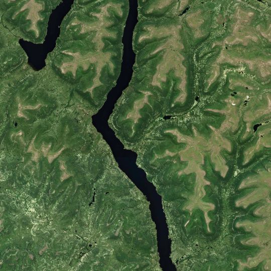 Lake Vivi