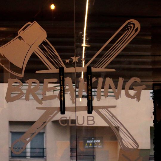 Breaking Club