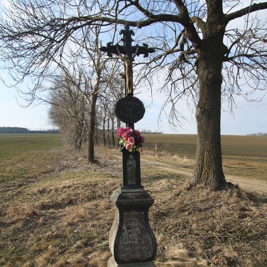 Kříž u božích muk v Kostníkách