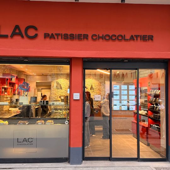 Pastry shop Lac