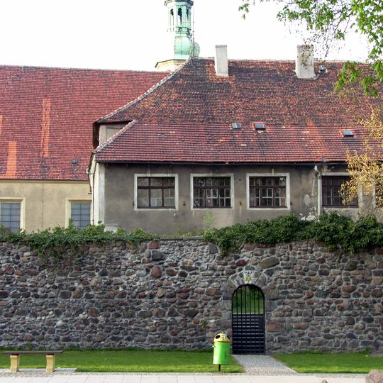 Zespół klasztorny franciszkanów w Żarach