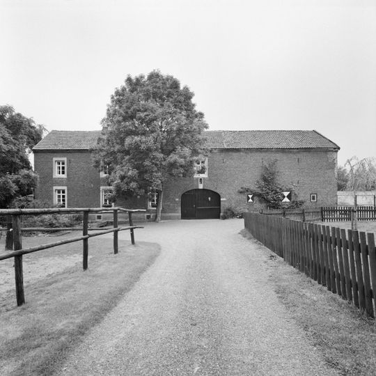 Esschenweg 111, Heerlen