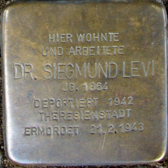 Stolperstein en memoria de Dr. Siegmund Levi