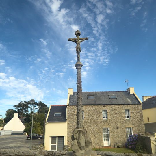 Historical cross of Coat-Méal's grave yard