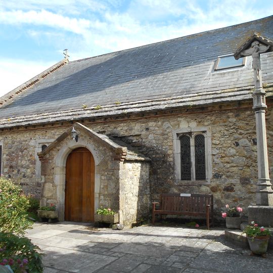 War Memorial in Churchyard of Parish Church of St James