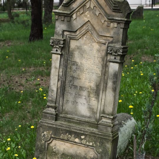 Jewish cemetery in Piaseczno